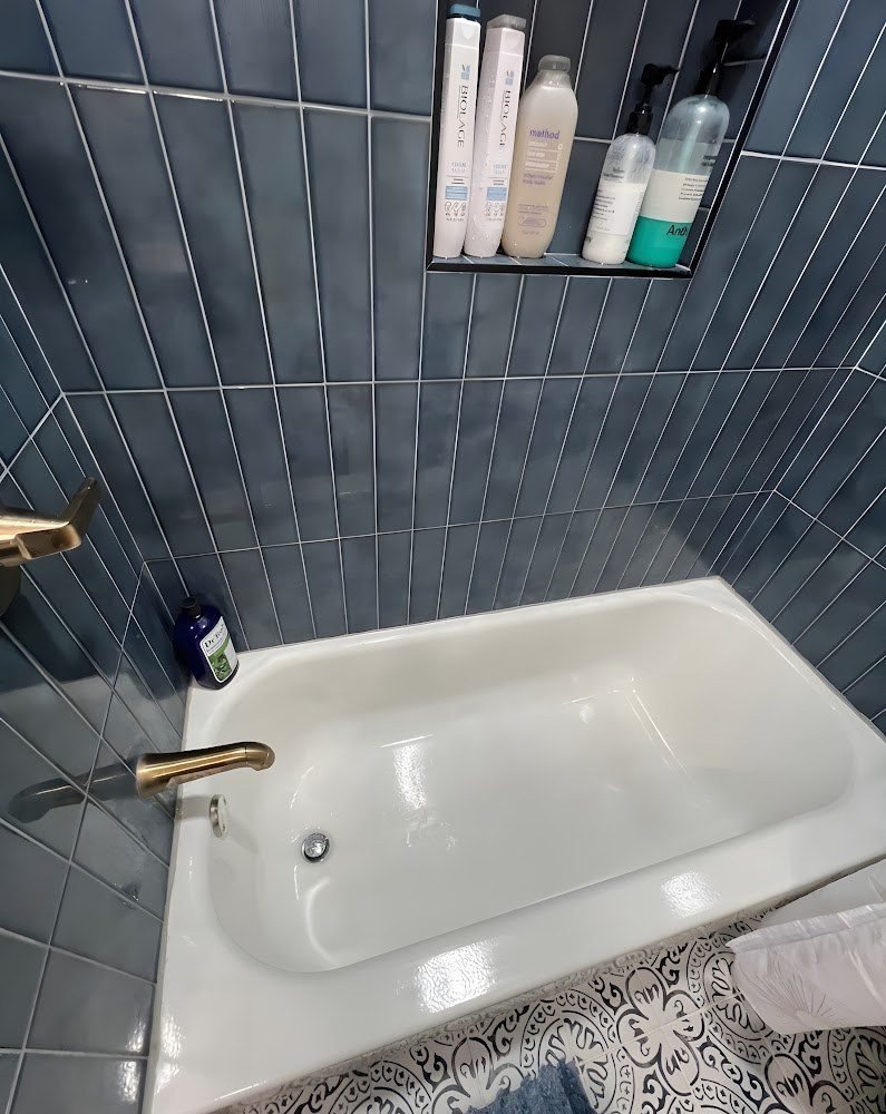 Bathroom cleaned by Rover Cleaning Services Chicago